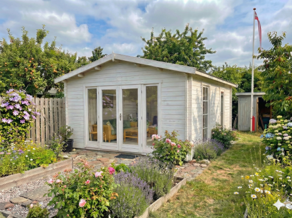 diana to 25m2 kolonihavehus / anneks fra www.sølundhuse.dk