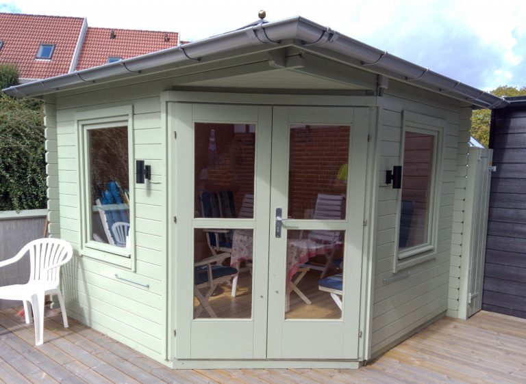 Køb hjørnepavillon fra www.sølundhuse.dk