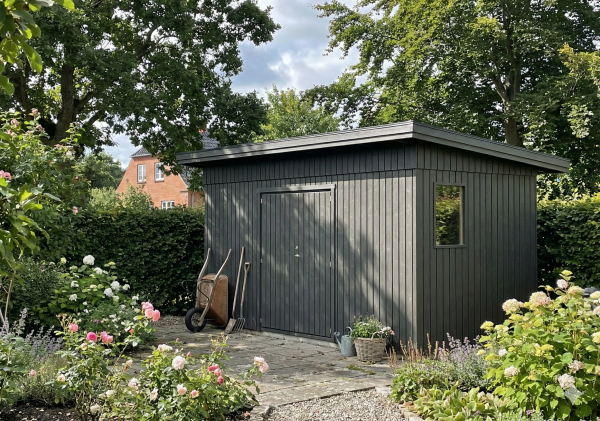 element skur klar til isolering / isoleret skur fra www.sølundhuse.dk